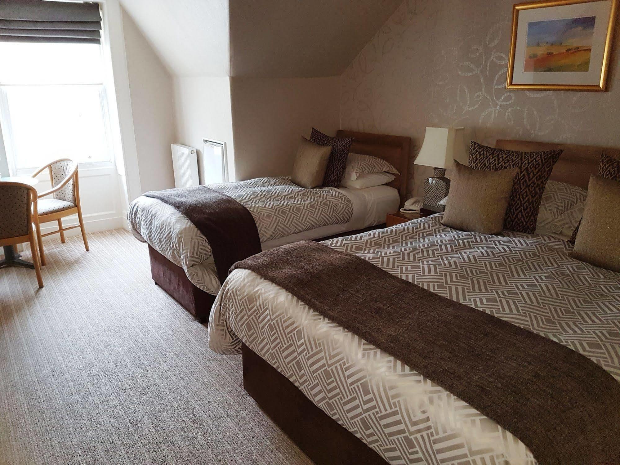 Kew House Hotel Edinburgh Bagian luar foto