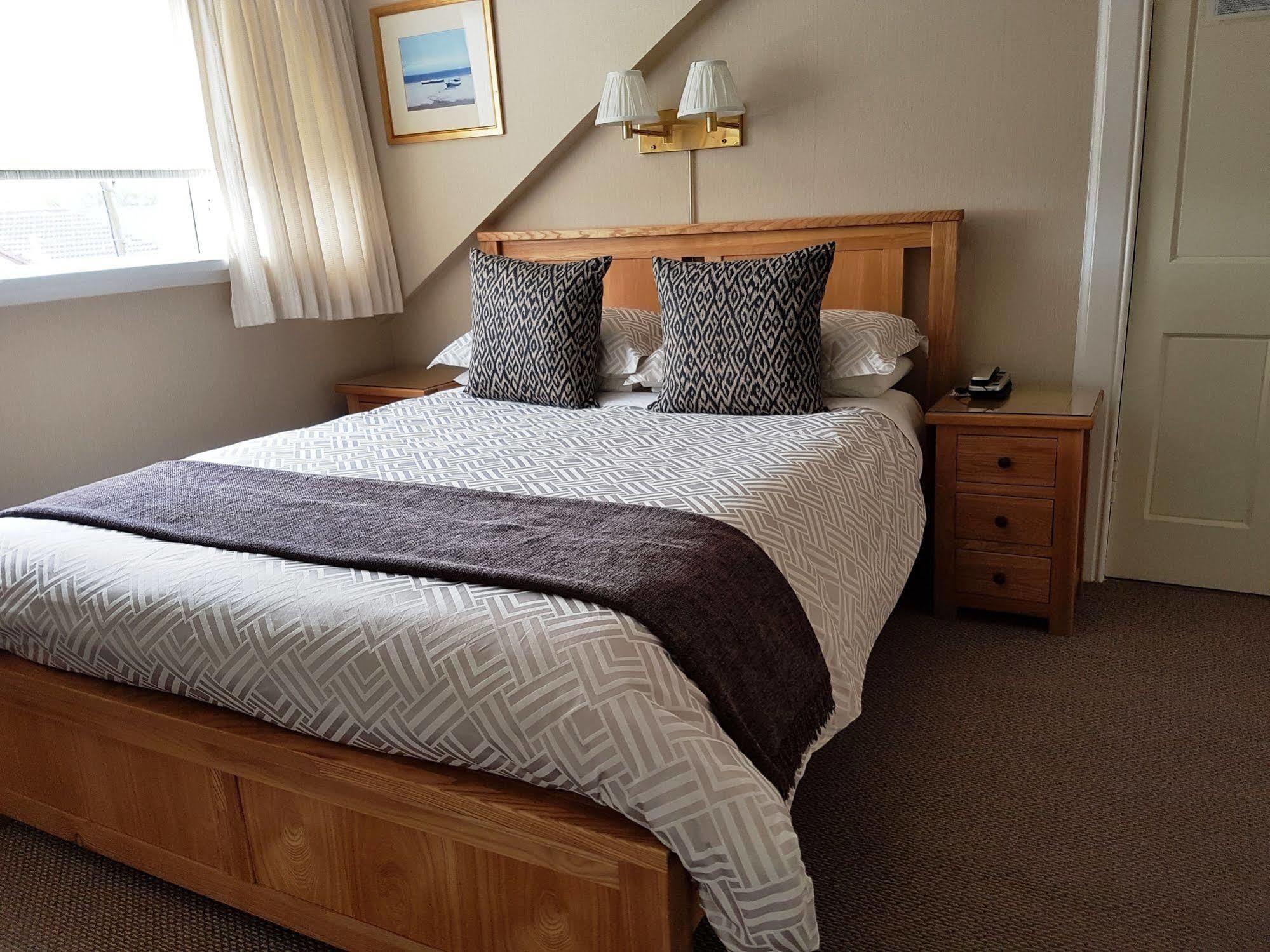 Kew House Hotel Edinburgh Bagian luar foto